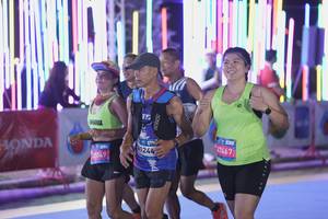 BIB: 6707, 1244, 47467
                            <button type="button" onclick="openModal(23215921)" class="btn btn-primary btn-sm float-right btn-popup" data-toggle="modal" data-target=".modal-high-quality">
                        <i class="fas fa-shopping-cart"></i> Add to Cart
                    </button>
                                            <button type="button" onclick="isThisMe(23215921, true)" class="btn btn-success btn-sm float-right btn-popup btn-isme hidden" data-toggle="tooltip" data-placement="bottom" title="นี่คือรูปของคุณใช่ไหม คลิกที่นี่เพื่อเอาเข้าอัลบั้ม">
                        <i class="fas fa-plus"></i> Add to album
                    </button>
                    <button type="button" onclick="isThisMe(23215921, false)" class="btn btn-warning btn-sm float-right btn-popup btn-isnotme hidden">
                        <i class="fas fa-ban"></i> Remove from album
                    </button>